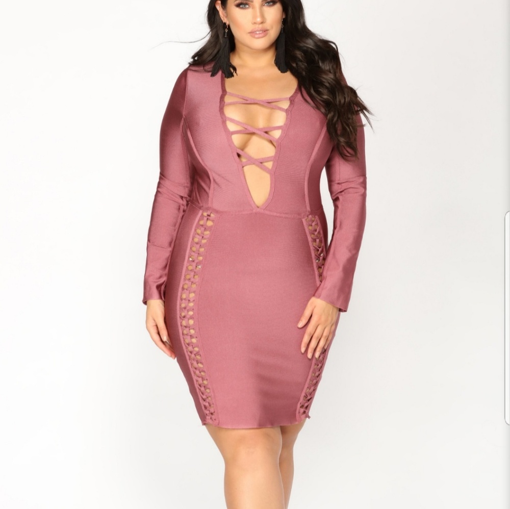 Unapologetic Bandage Dress

SHARE